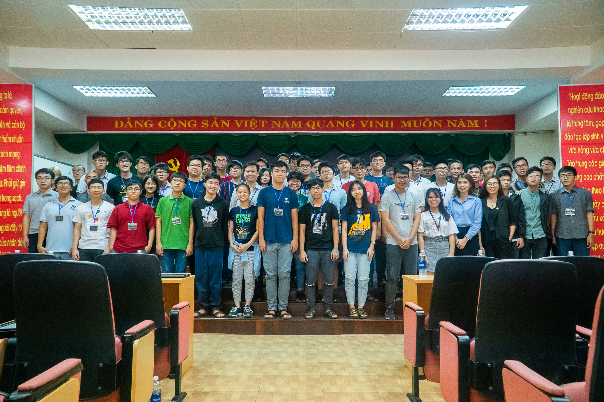 Trại hè Toán học và Ứng dụng 2019 (The Mathematics of Machine Learning)