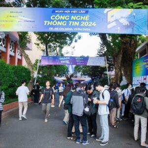 NGÀY HỘI VIỆC LÀM KHOA CÔNG NGHỆ THÔNG TIN VÀ CHƯƠNG TRÌNH TRẢI NGHIỆM FIT OPEN DAY