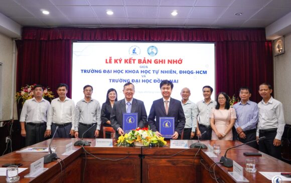 LỄ KÝ KẾT BIÊN BẢN GHI NHỚ HỢP TÁC GIỮA TRƯỜNG ĐẠI HỌC KHOA HỌC TỰ NHIÊN, ĐHQG-HCM VÀ TRƯỜNG ĐẠI HỌC ĐỒNG NAI