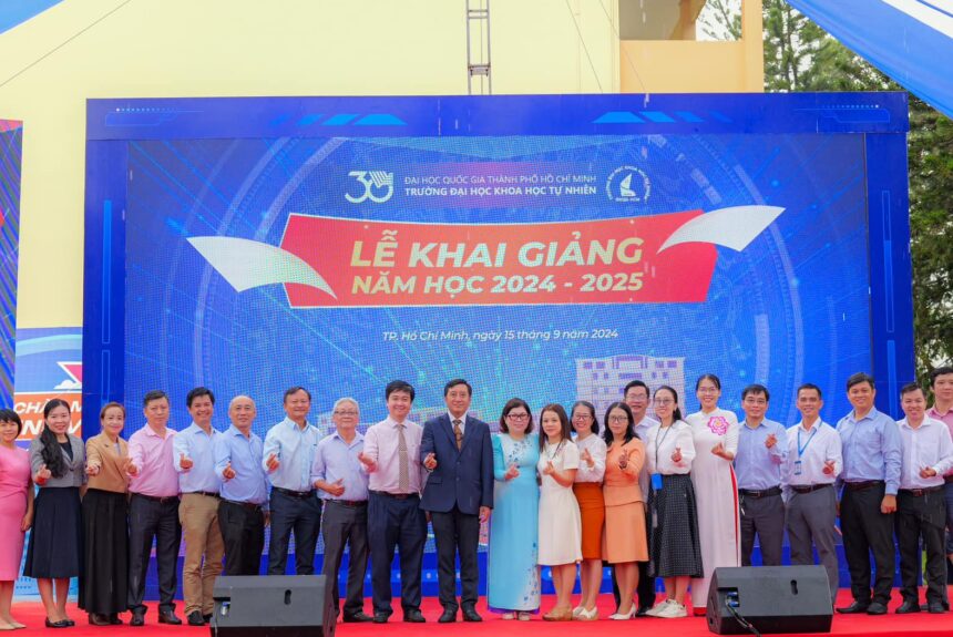 KHAI GIẢNG NĂM HỌC 2024-2025